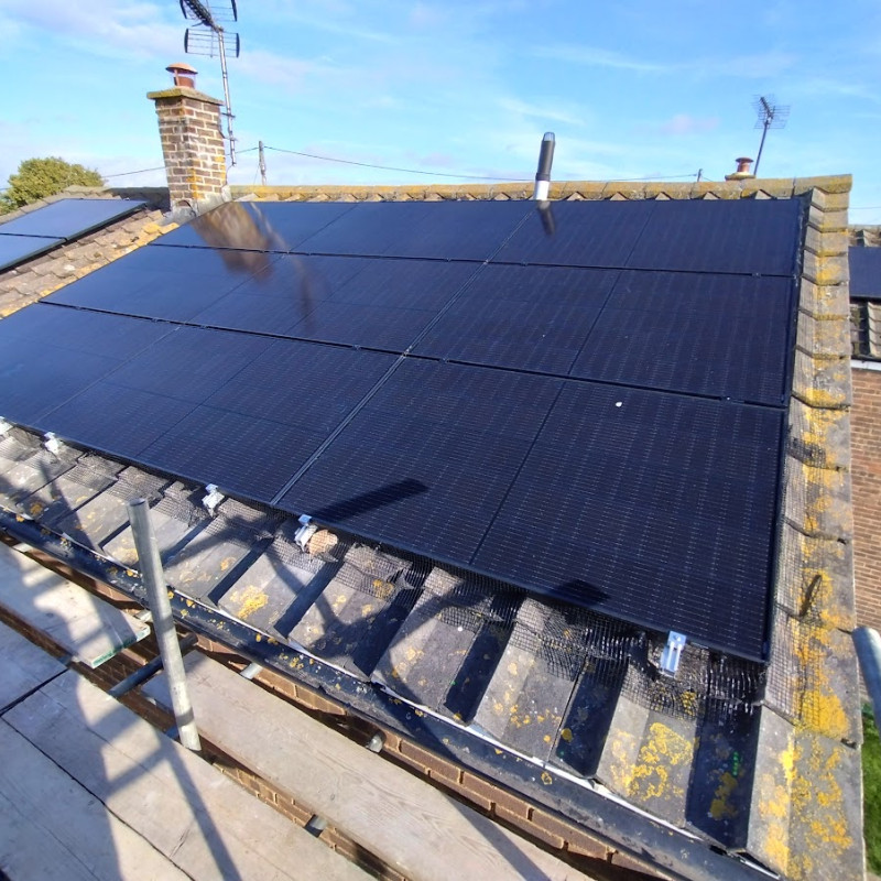 Recent GivEnergy solar panel and battery installation